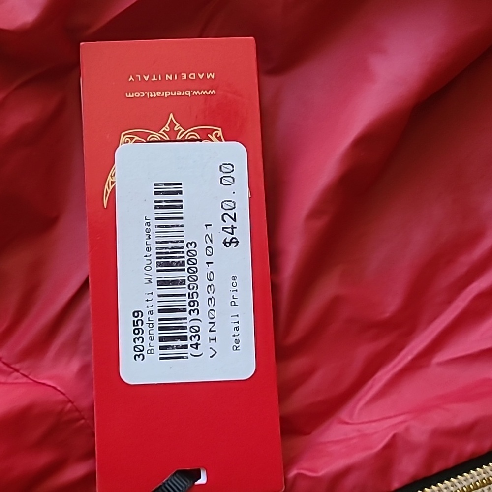 Women's Luxury Vest - Picture 4 of 5